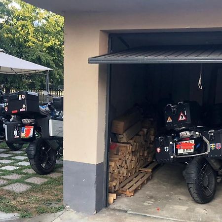 "La Bella Della Cappuccina" Casa Con Parcheggio Interno Gratuito Lägenhet Domodossola Exteriör bild