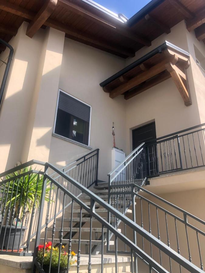 "La Bella Della Cappuccina" Casa Con Parcheggio Interno Gratuito Lägenhet Domodossola Exteriör bild