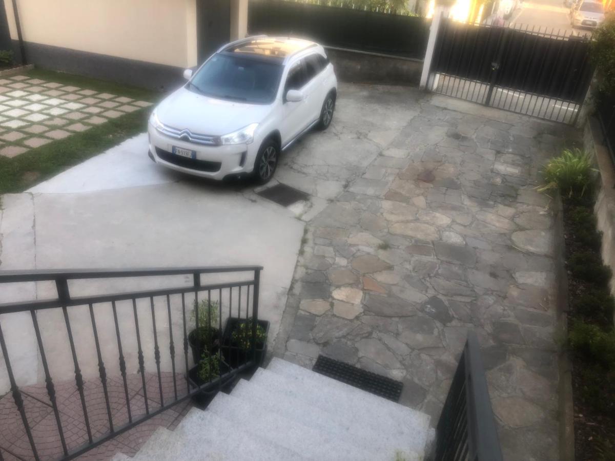 "La Bella Della Cappuccina" Casa Con Parcheggio Interno Gratuito Lägenhet Domodossola Exteriör bild